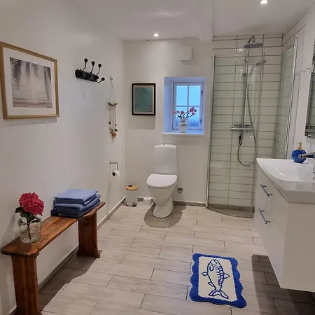 A Peaceful Retreat Close To Nature, The Coast, And Culture Vakantiehuis *